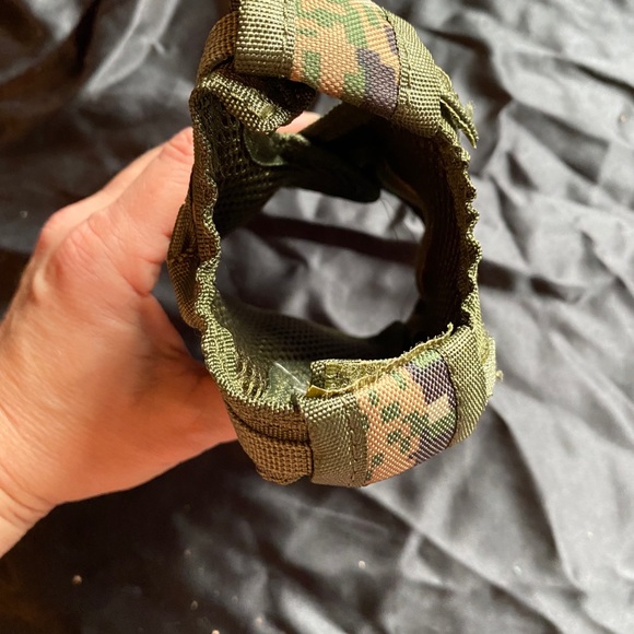 Tactical bottle coozie - Picture 6 of 6